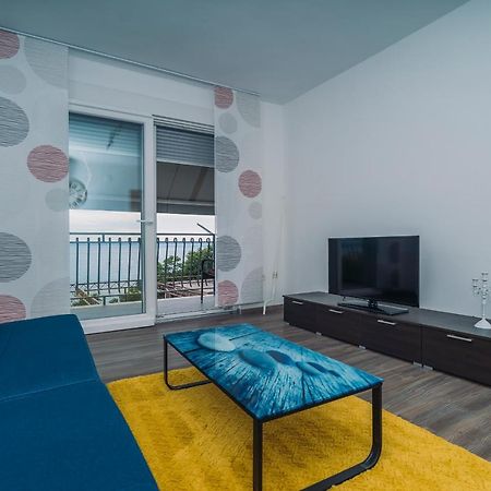 Apartmani Josip Подстрана Екстериор снимка