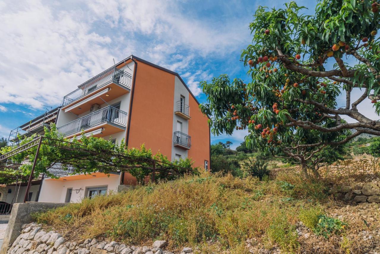 Apartmani Josip Подстрана Екстериор снимка