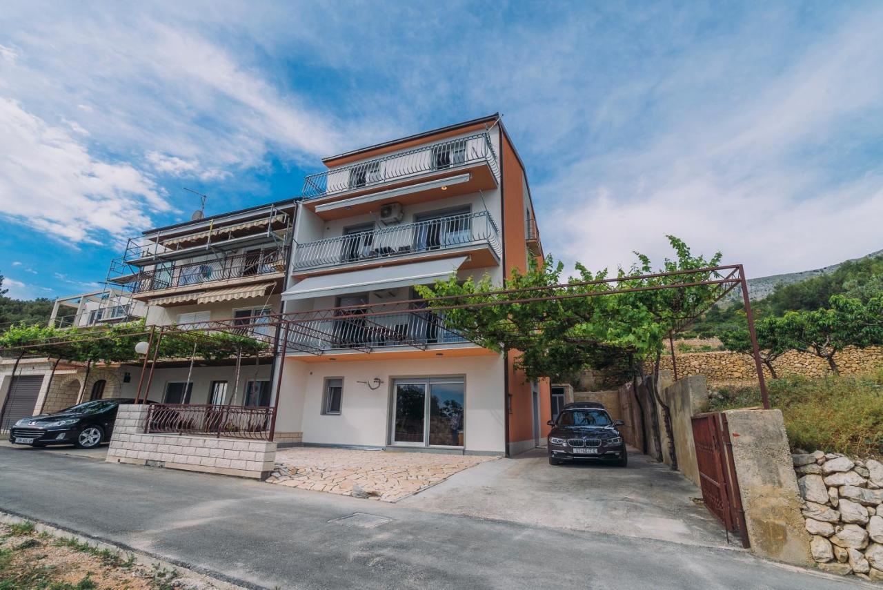 Apartmani Josip Подстрана Екстериор снимка