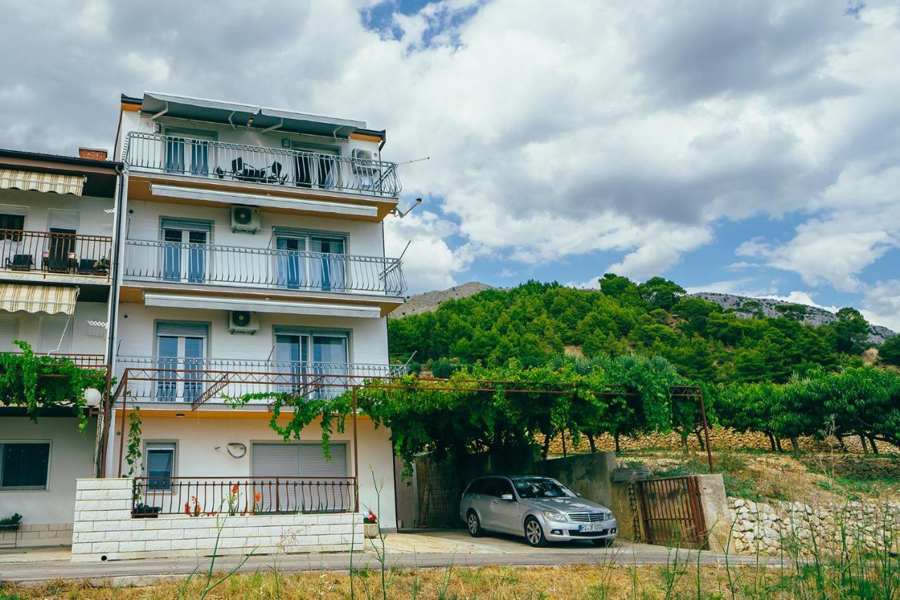 Apartmani Josip Подстрана Екстериор снимка